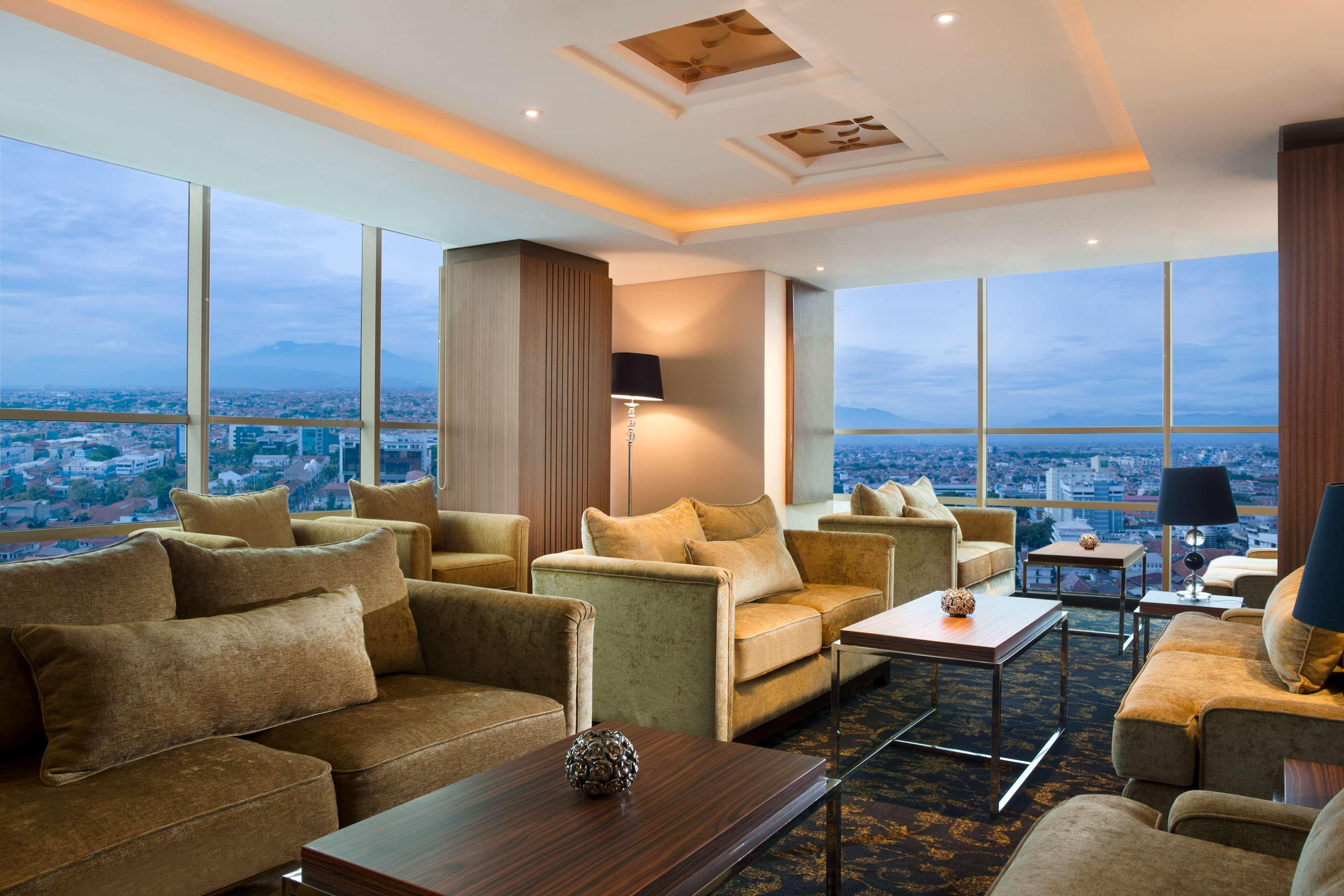 Best Western Premier La Grande Бандунг Экстерьер фото